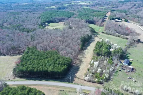 1188 Camp Creek Road Hickory NC 28602