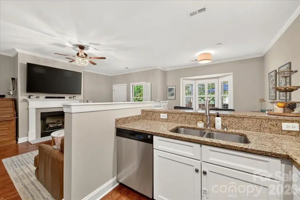4632 Dabney Vigor Drive Charlotte NC 28209