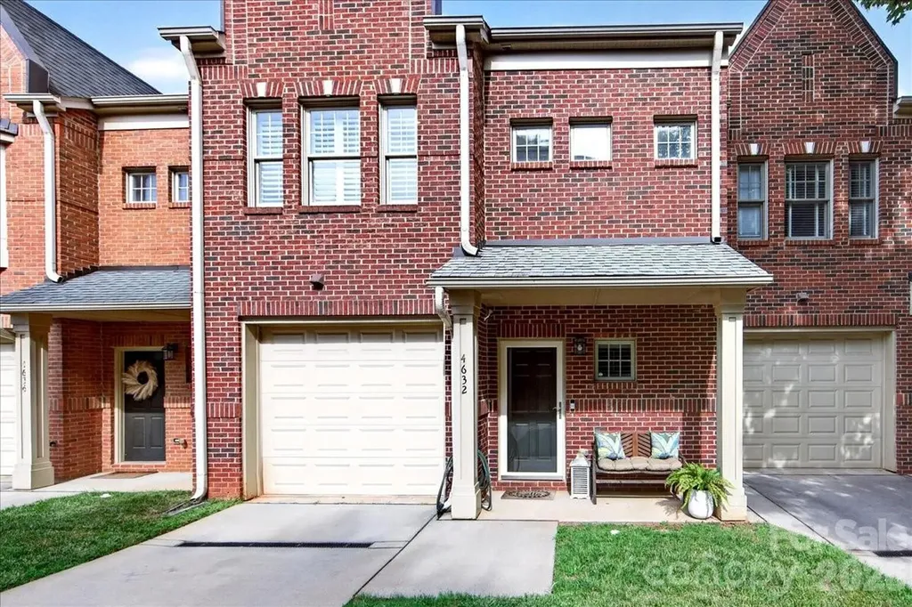 4632 Dabney Vigor Drive Charlotte NC 28209