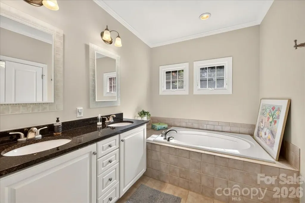 4632 Dabney Vigor Drive Charlotte NC 28209