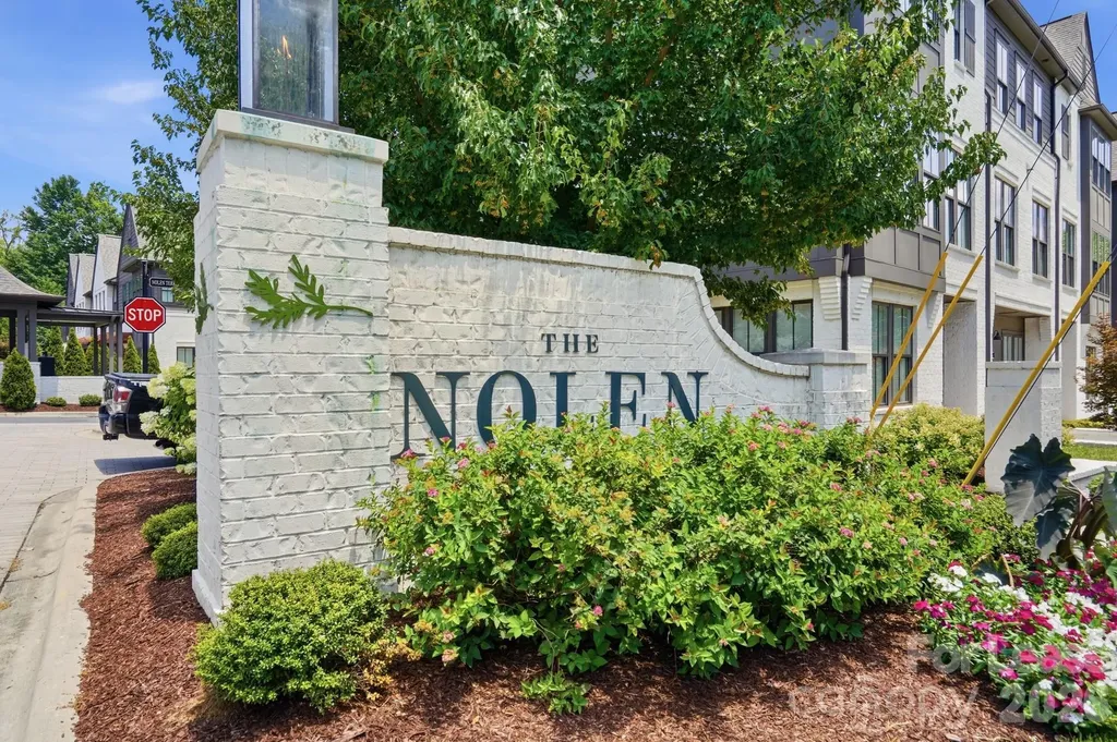 2428 Runnymede Lane Charlotte NC 28209