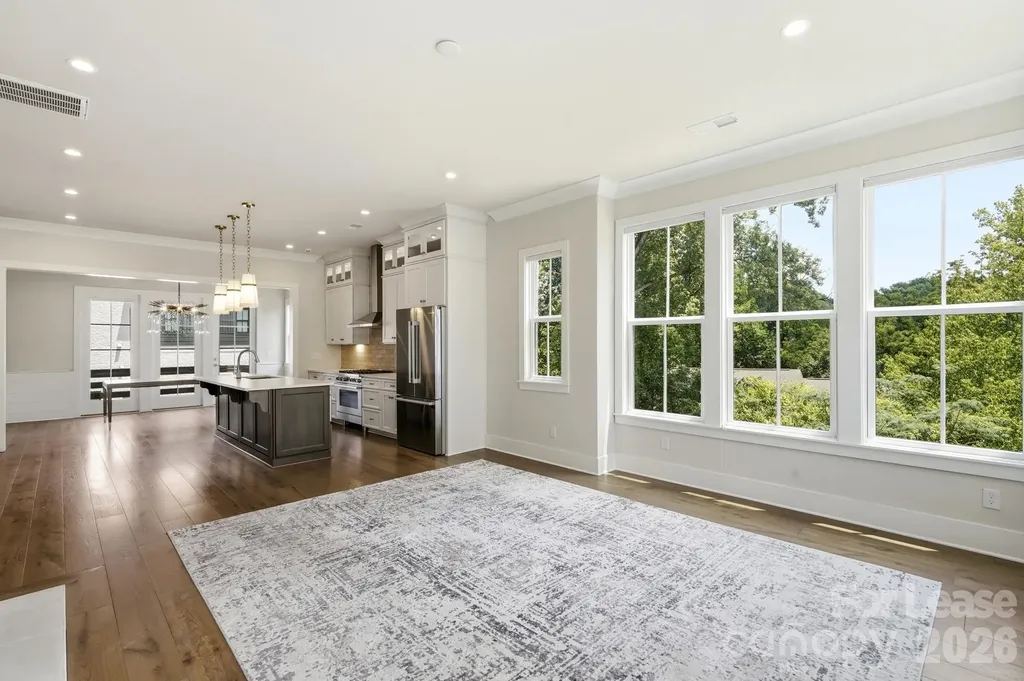 2428 Runnymede Lane Charlotte NC 28209