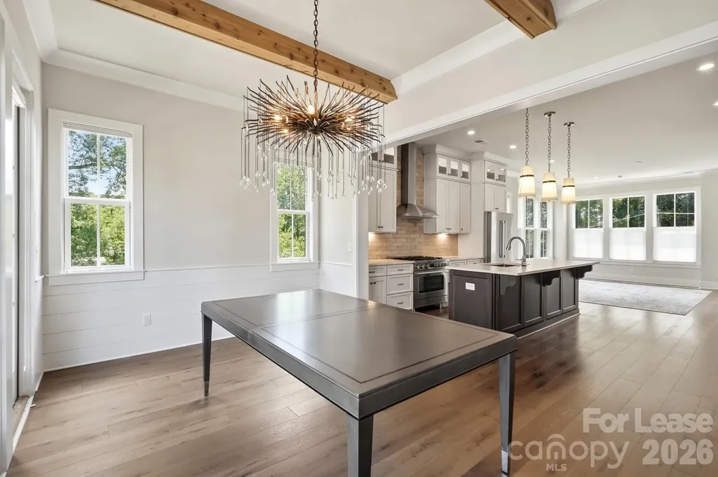 2428 Runnymede Lane Charlotte NC 28209