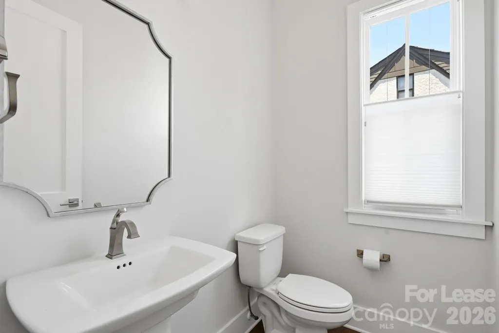 2428 Runnymede Lane Charlotte NC 28209
