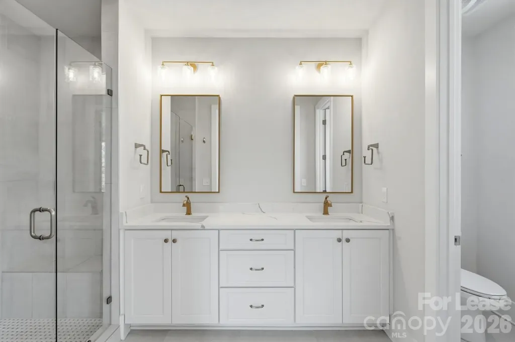 2428 Runnymede Lane Charlotte NC 28209