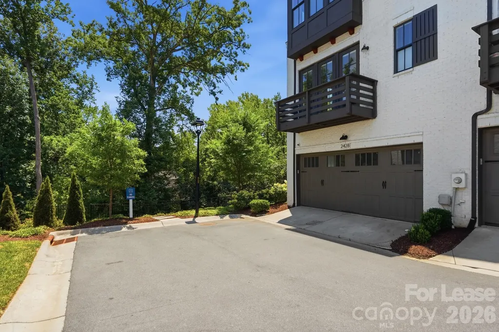 2428 Runnymede Lane Charlotte NC 28209