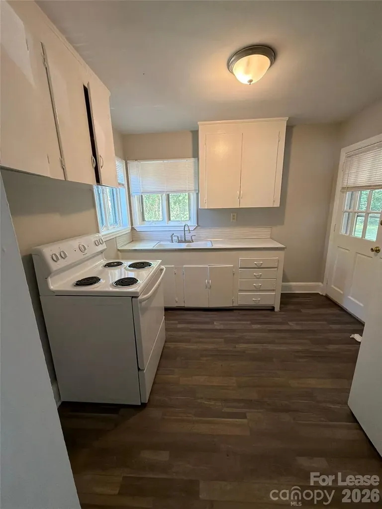 1441 Goodwin Avenue Charlotte NC 28205