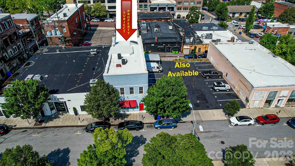 20 N Spruce Street Asheville NC 28801