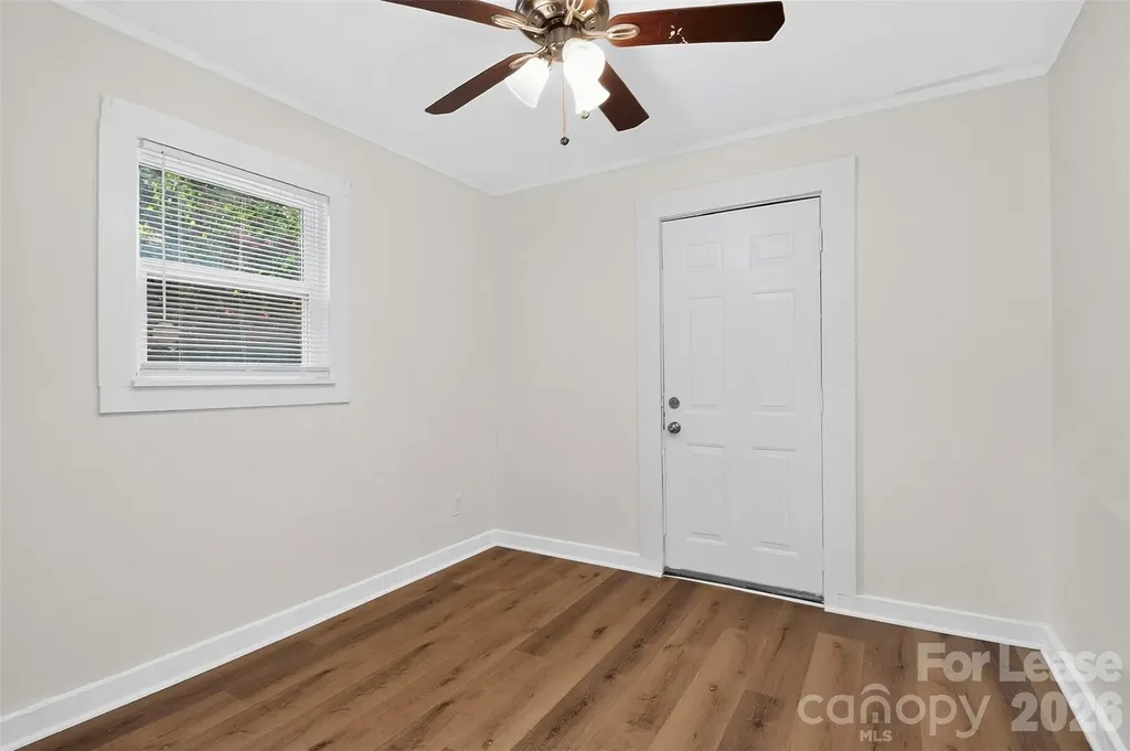 4016 Bearwood Avenue Charlotte NC 28205