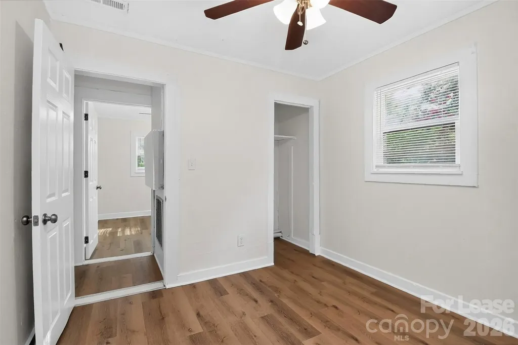 4016 Bearwood Avenue Charlotte NC 28205
