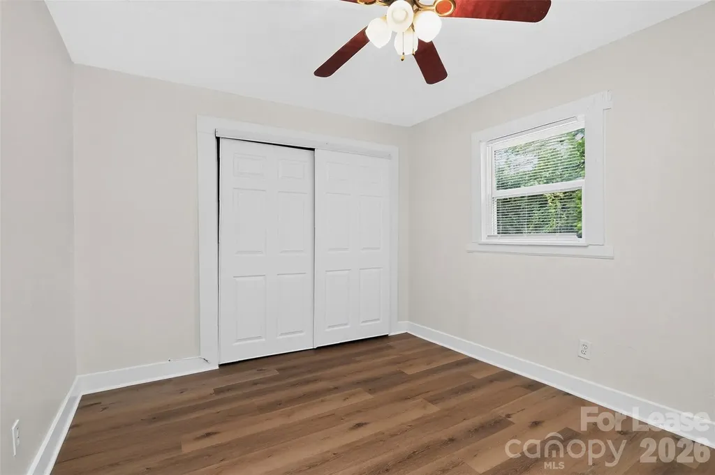 4016 Bearwood Avenue Charlotte NC 28205