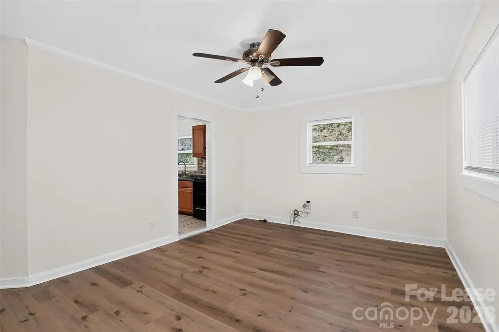 4016 Bearwood Avenue Charlotte NC 28205