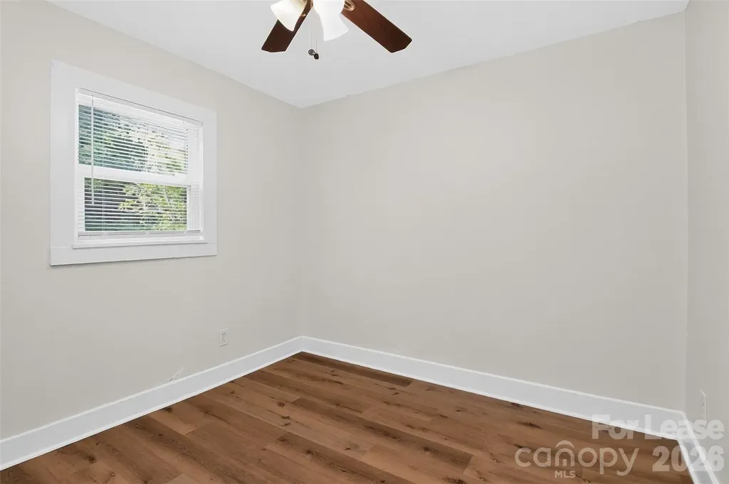 4016 Bearwood Avenue Charlotte NC 28205