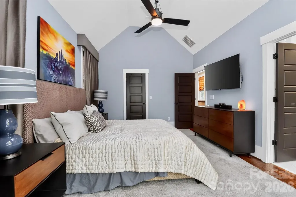1539 Tippah Park Court Charlotte NC 28205