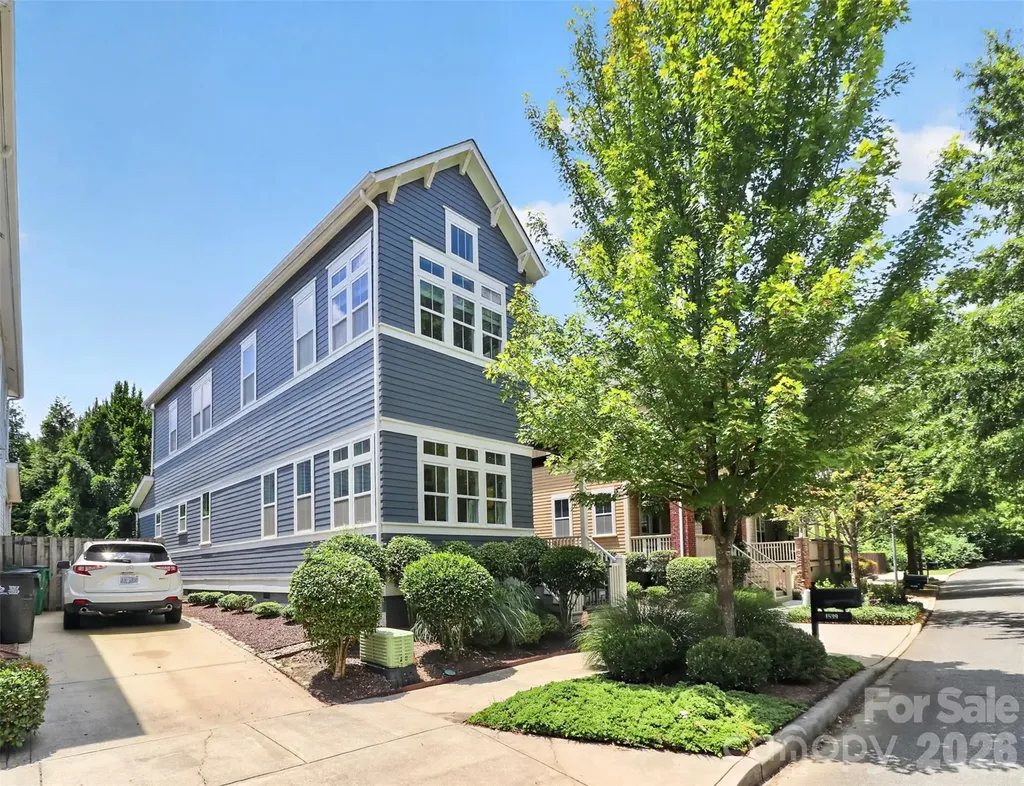 1539 Tippah Park Court Charlotte NC 28205