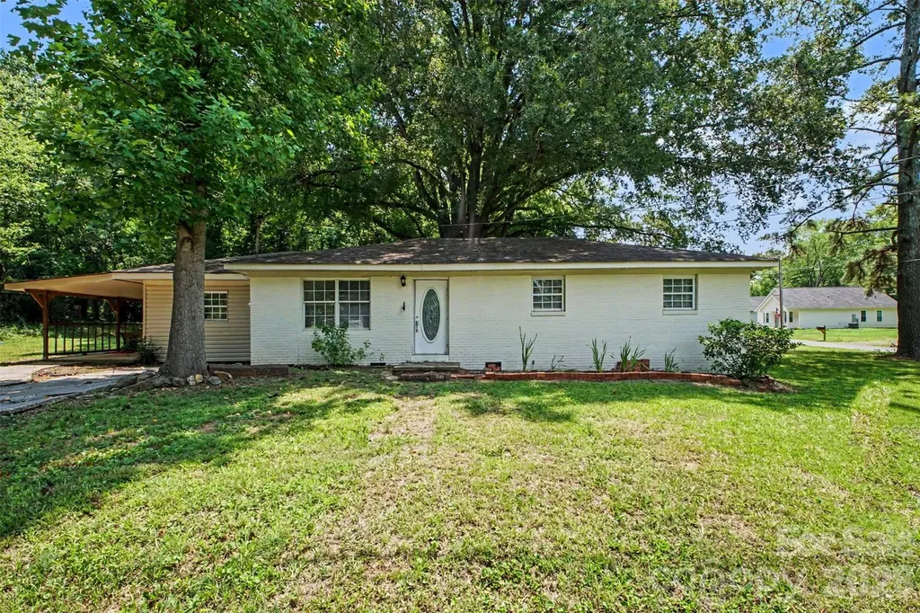 151 Central Avenue Norwood NC 28128