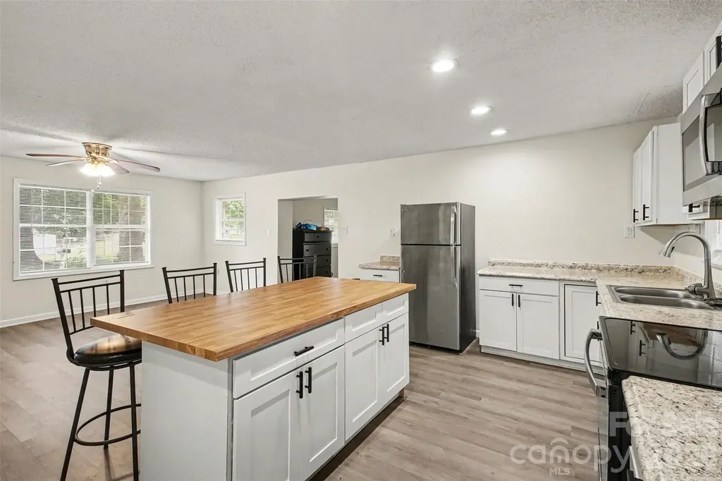 151 Central Avenue Norwood NC 28128