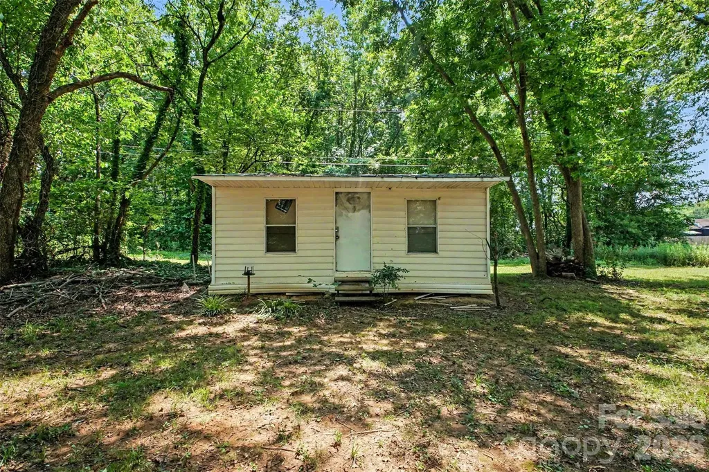 151 Central Avenue Norwood NC 28128