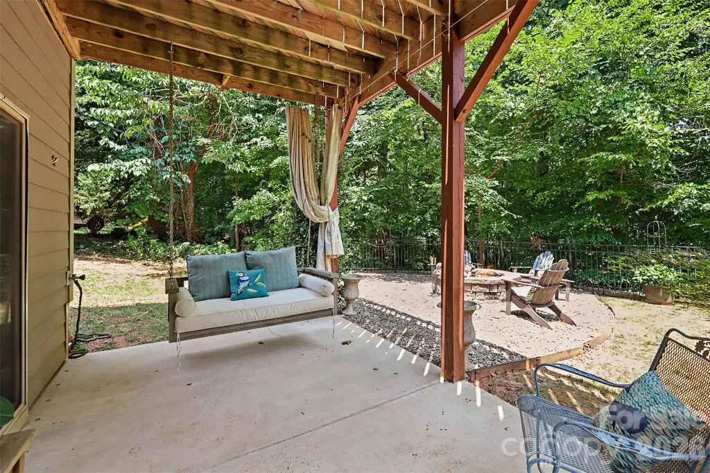 3191 Greystoke Court Belmont NC 28012