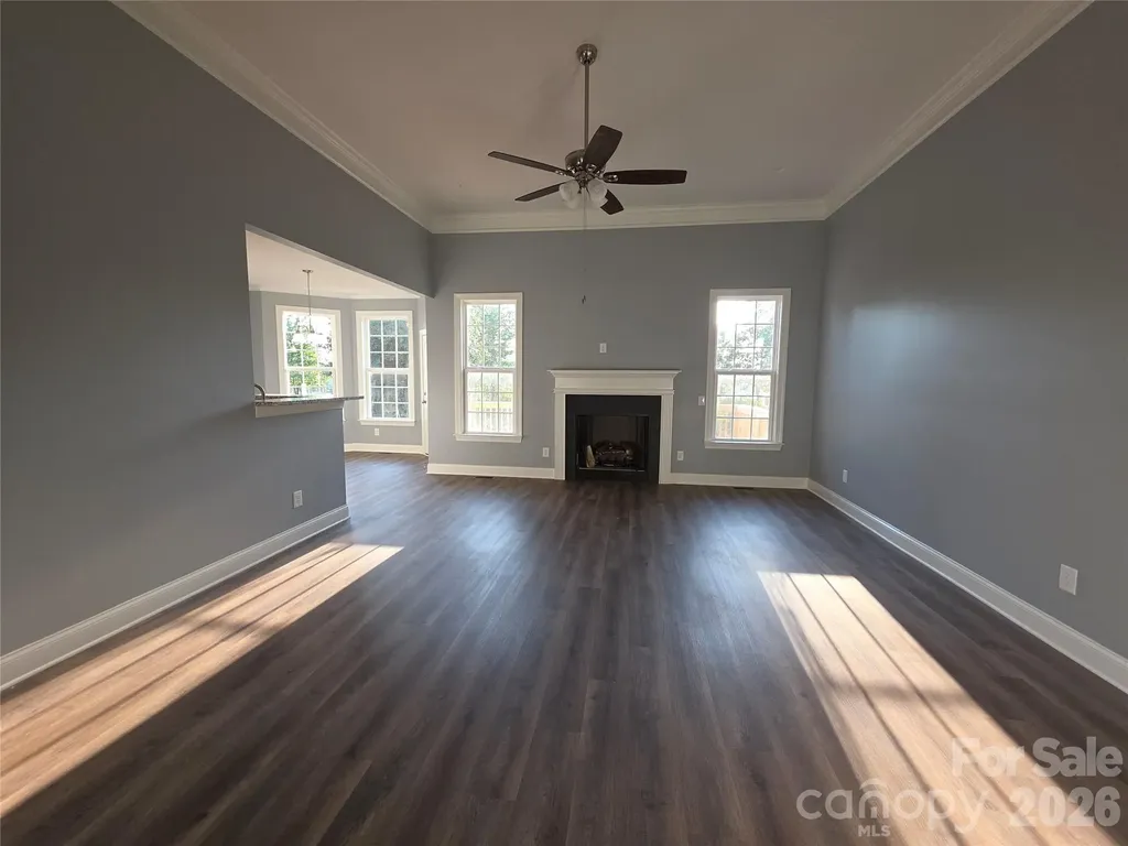 5517 Harvest Hills Road Bessemer City NC 28016
