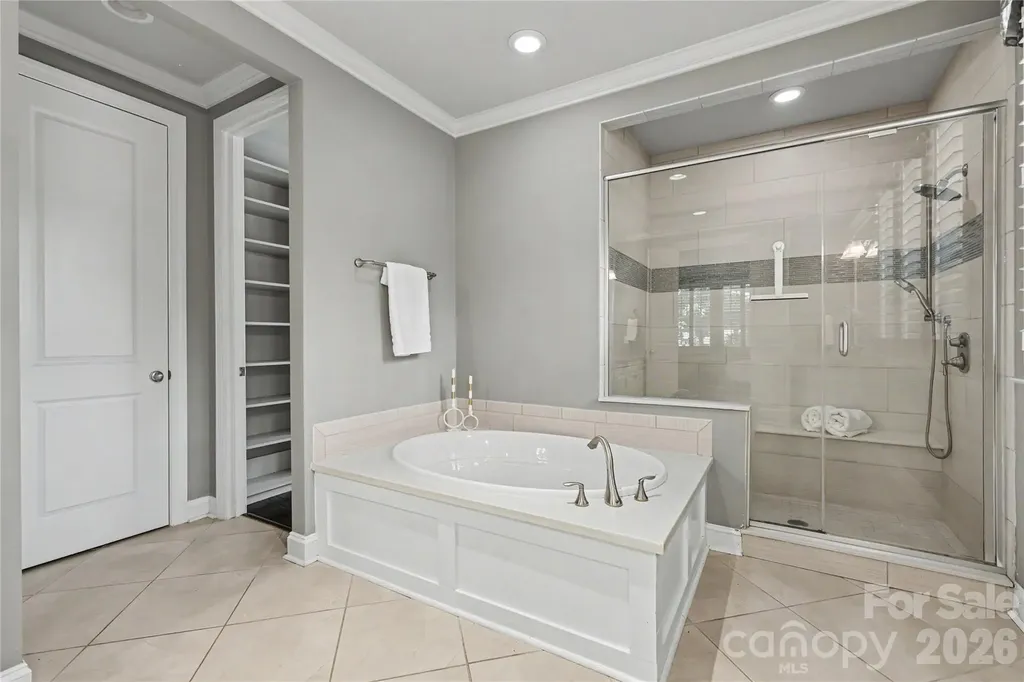 11436 Preservation Lane Charlotte NC 28278