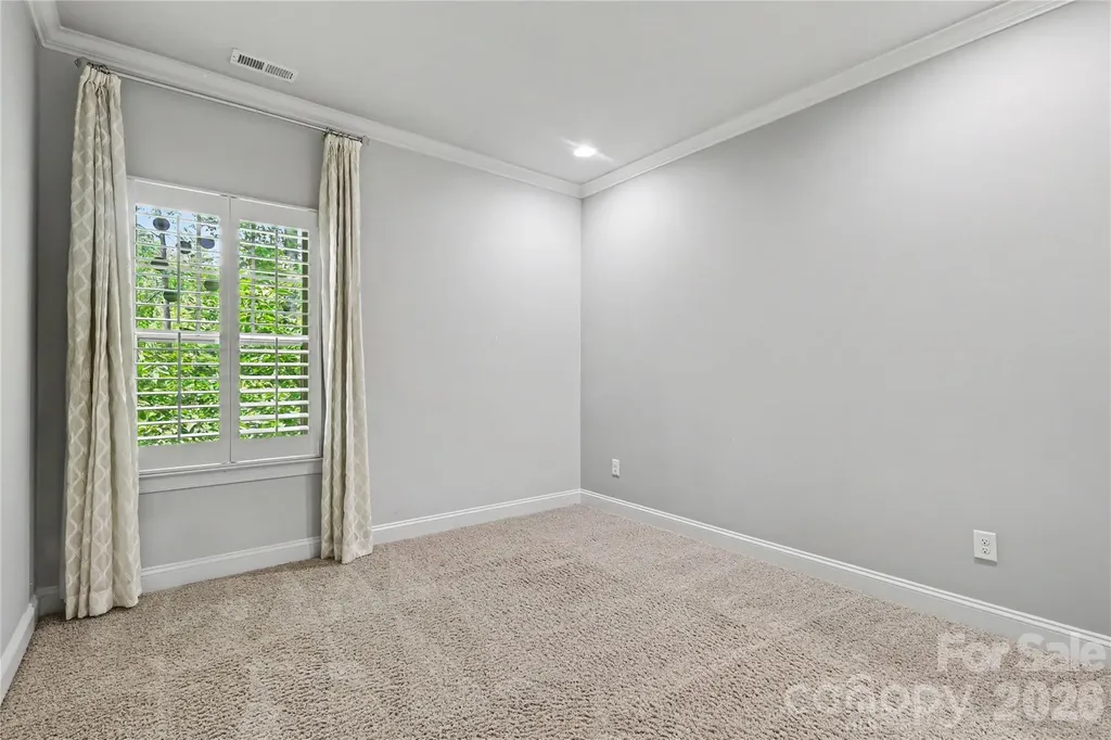 11436 Preservation Lane Charlotte NC 28278