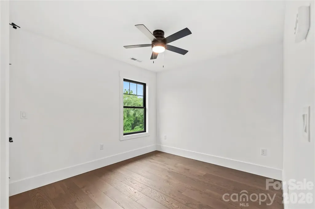 12 S Martha Kate Drive Hendersonville NC 28792
