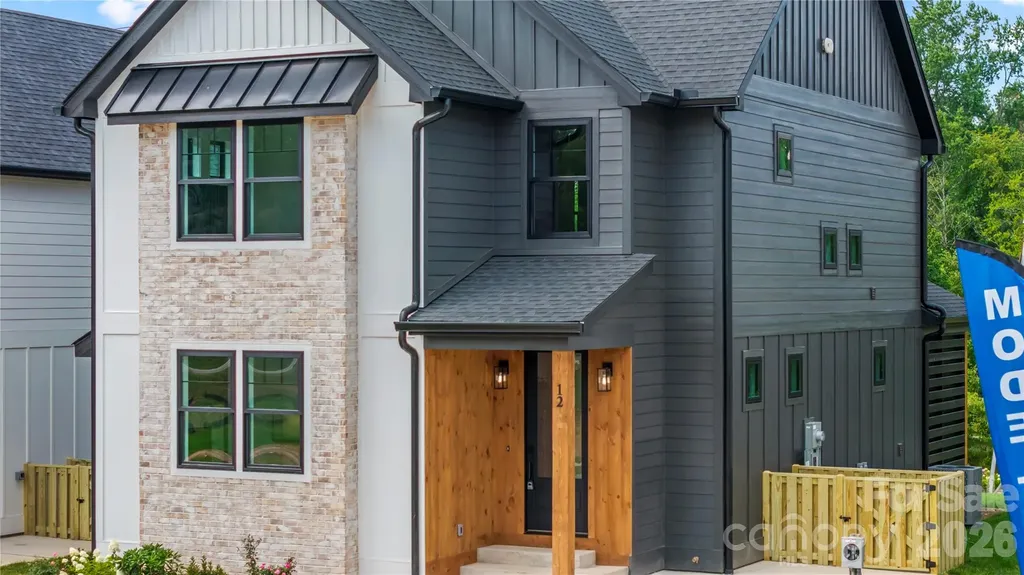 12 S Martha Kate Drive Hendersonville NC 28792