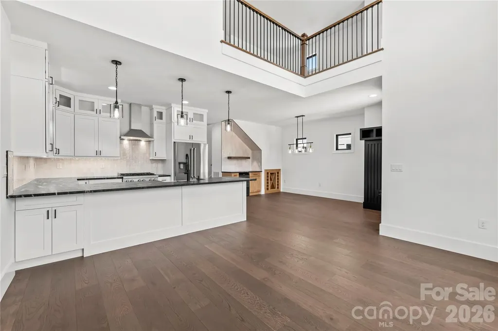 12 S Martha Kate Drive Hendersonville NC 28792