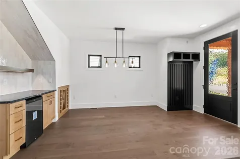 12 S Martha Kate Drive Hendersonville NC 28792