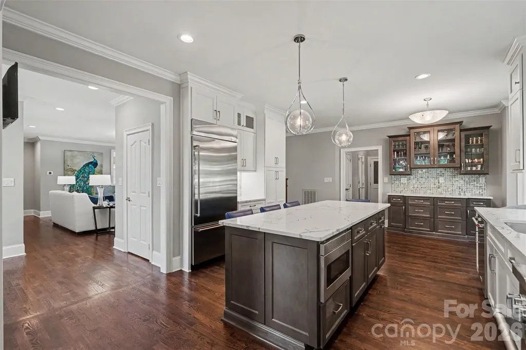 2035 Valencia Terrace Charlotte NC 28226