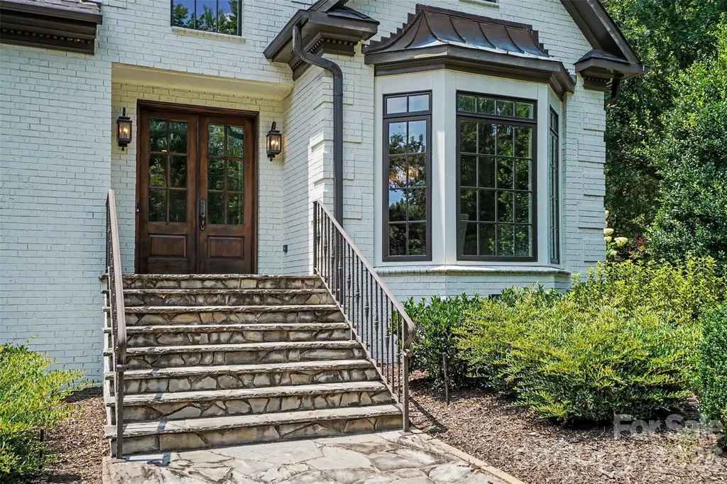 2035 Valencia Terrace Charlotte NC 28226