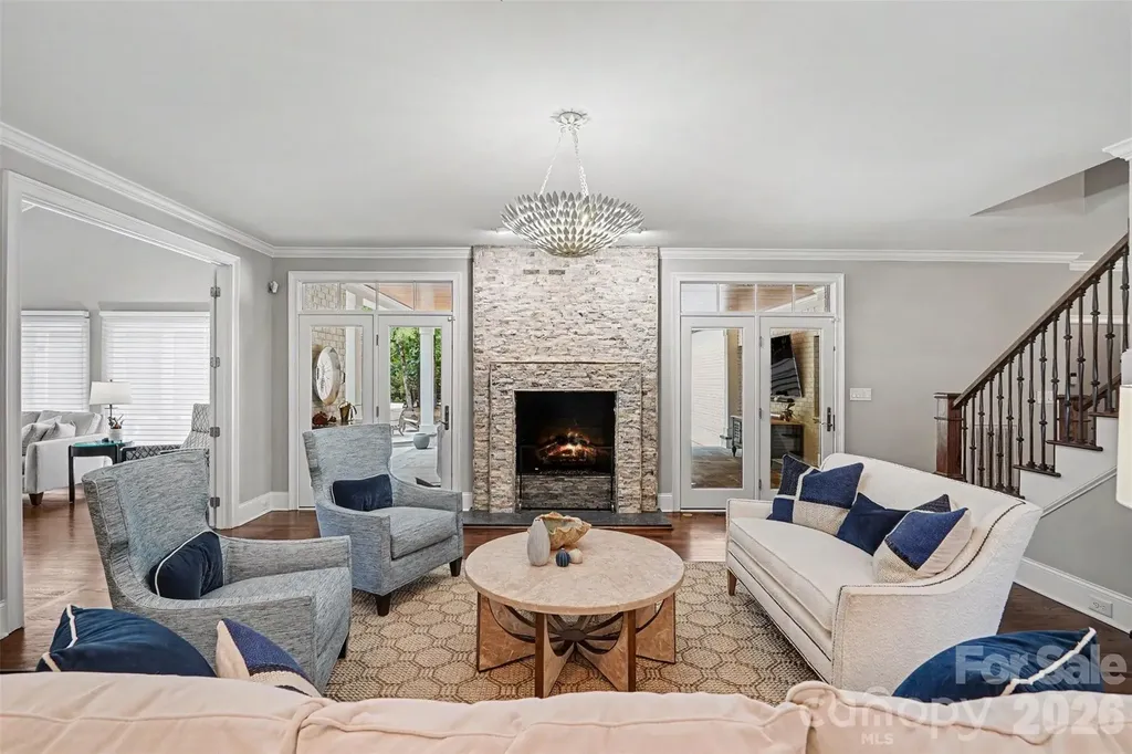 2035 Valencia Terrace Charlotte NC 28226