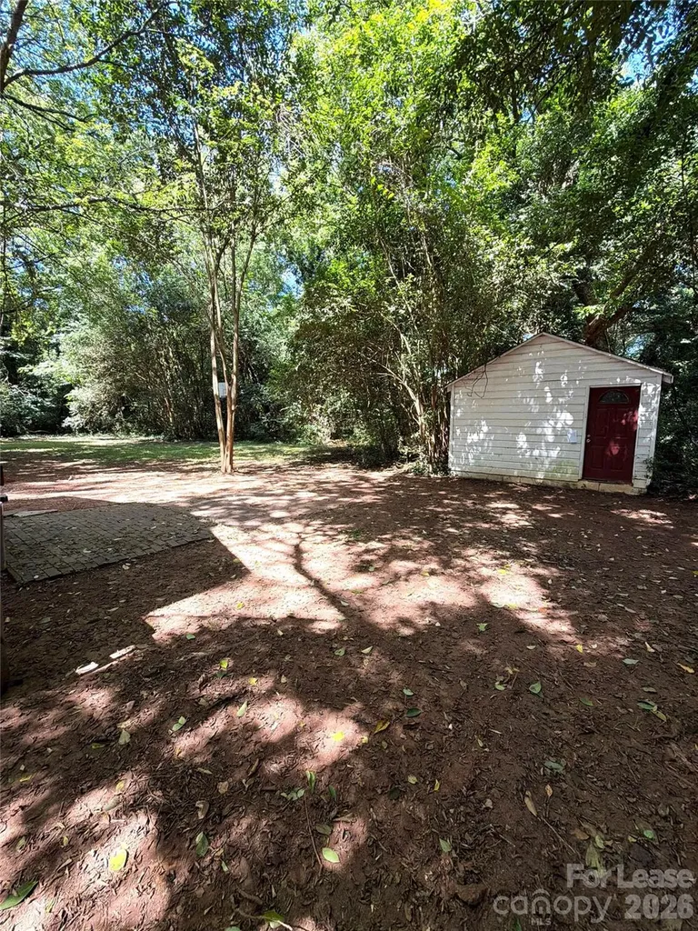 3516 Eastway Drive Charlotte NC 28205