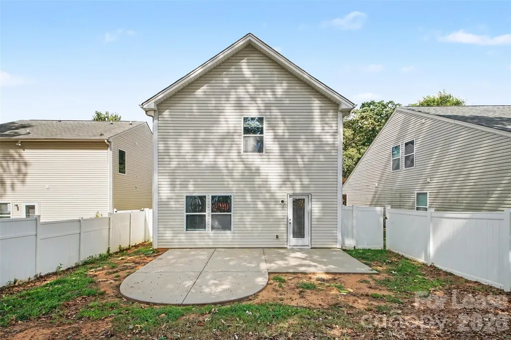 2720 Bramble Ridge Court Charlotte NC 28215