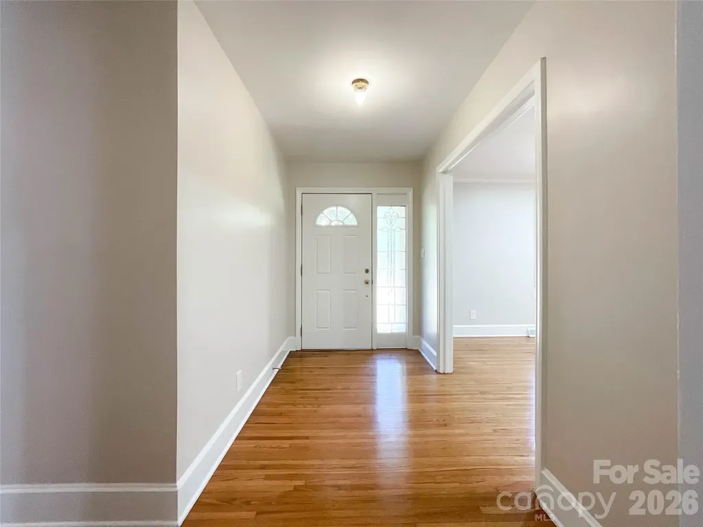 6728 Lakeside Drive Charlotte NC 28215