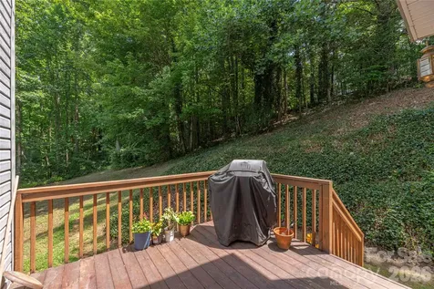 5 Summer Savory Court Flat Rock NC 28731