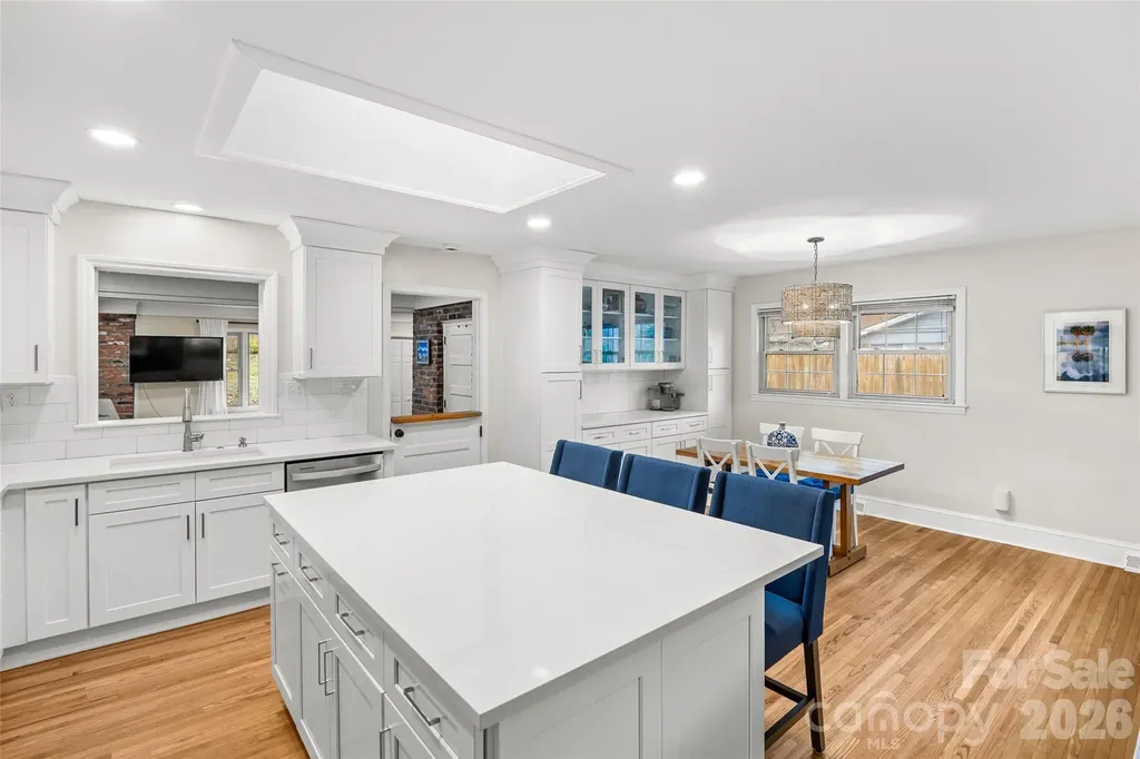 6326 Rosecrest Drive Charlotte NC 28210