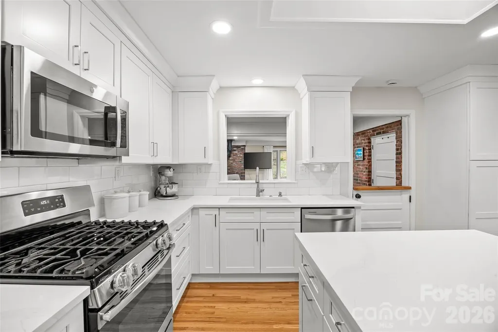 6326 Rosecrest Drive Charlotte NC 28210