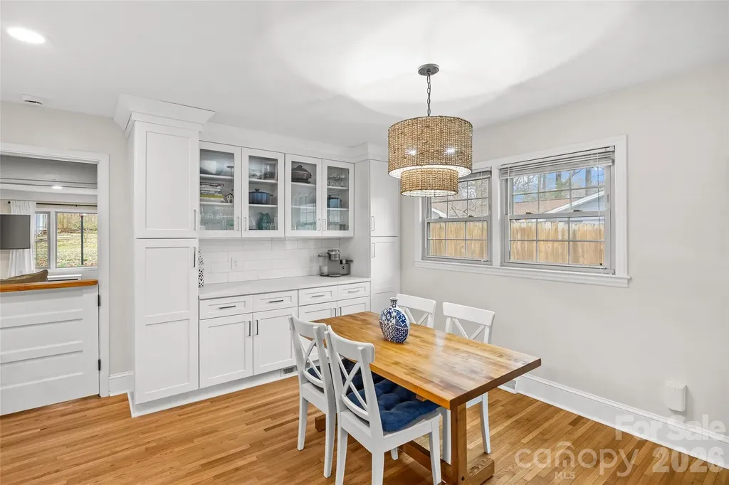 6326 Rosecrest Drive Charlotte NC 28210