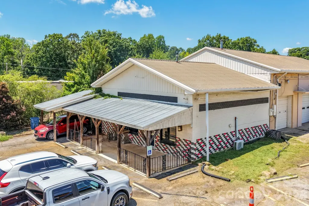 1358 W Main Street Forest City NC 28043