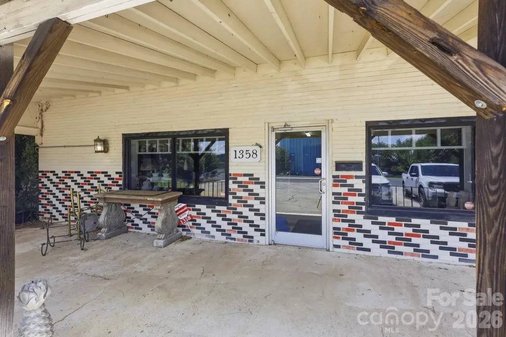 1358 W Main Street Forest City NC 28043