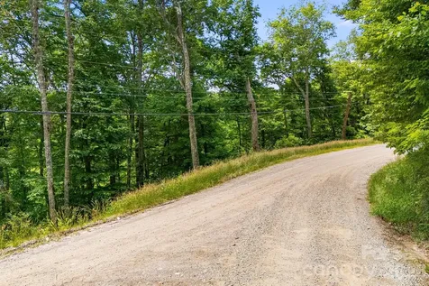 10 Buckeye Road Mars Hill NC 28754