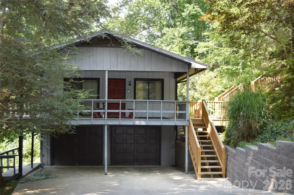 184 Laurel Road Arden NC 28704
