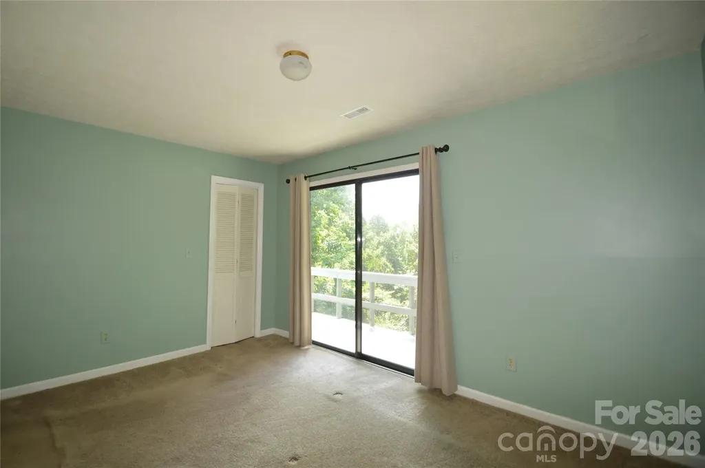 184 Laurel Road Arden NC 28704