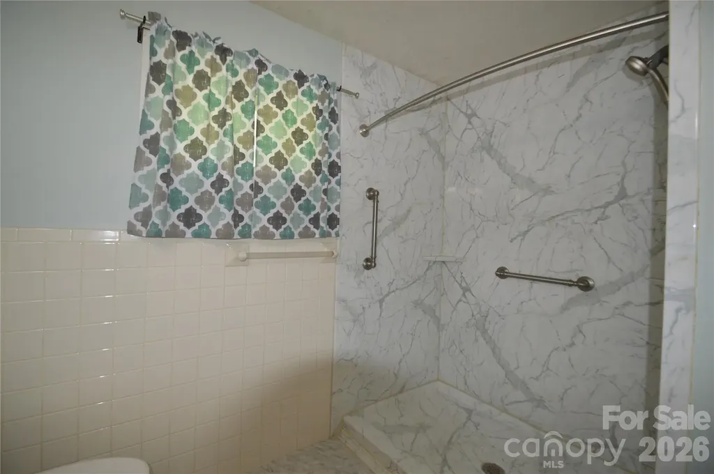 184 Laurel Road Arden NC 28704