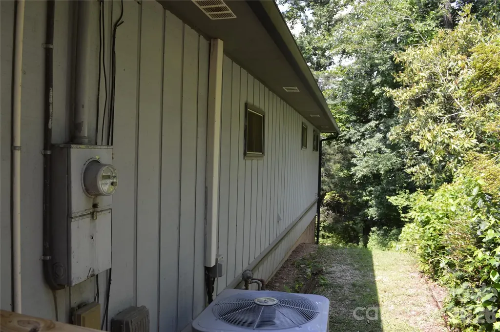 184 Laurel Road Arden NC 28704