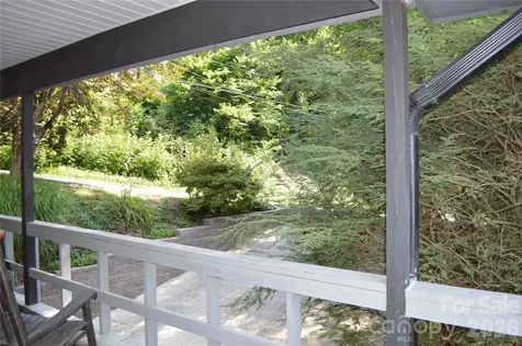 184 Laurel Road Arden NC 28704