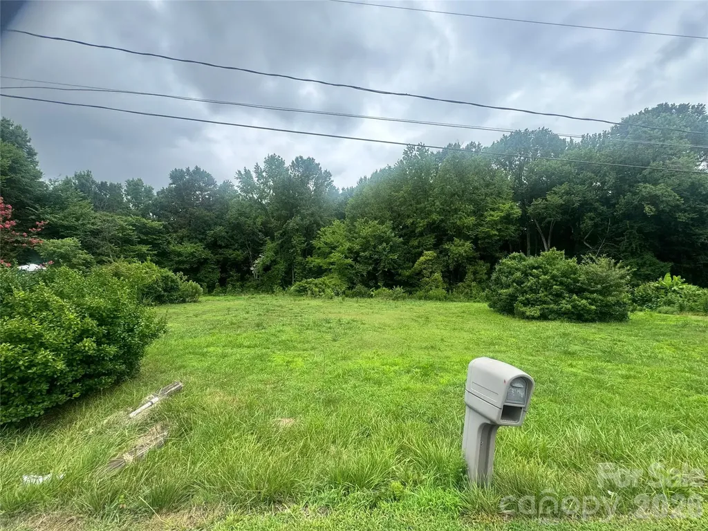 300 West Avenue Charlotte NC 28208