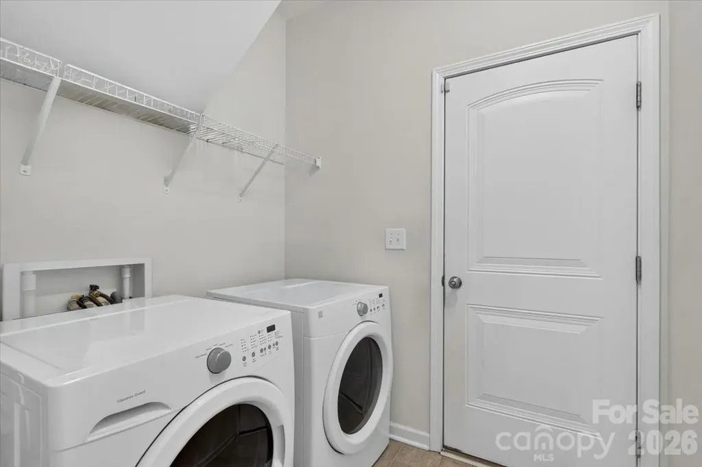 3323 Mortemer Lane Charlotte NC 28262